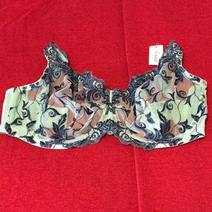 NEW SENSUOUS LACE UNLINED BRA